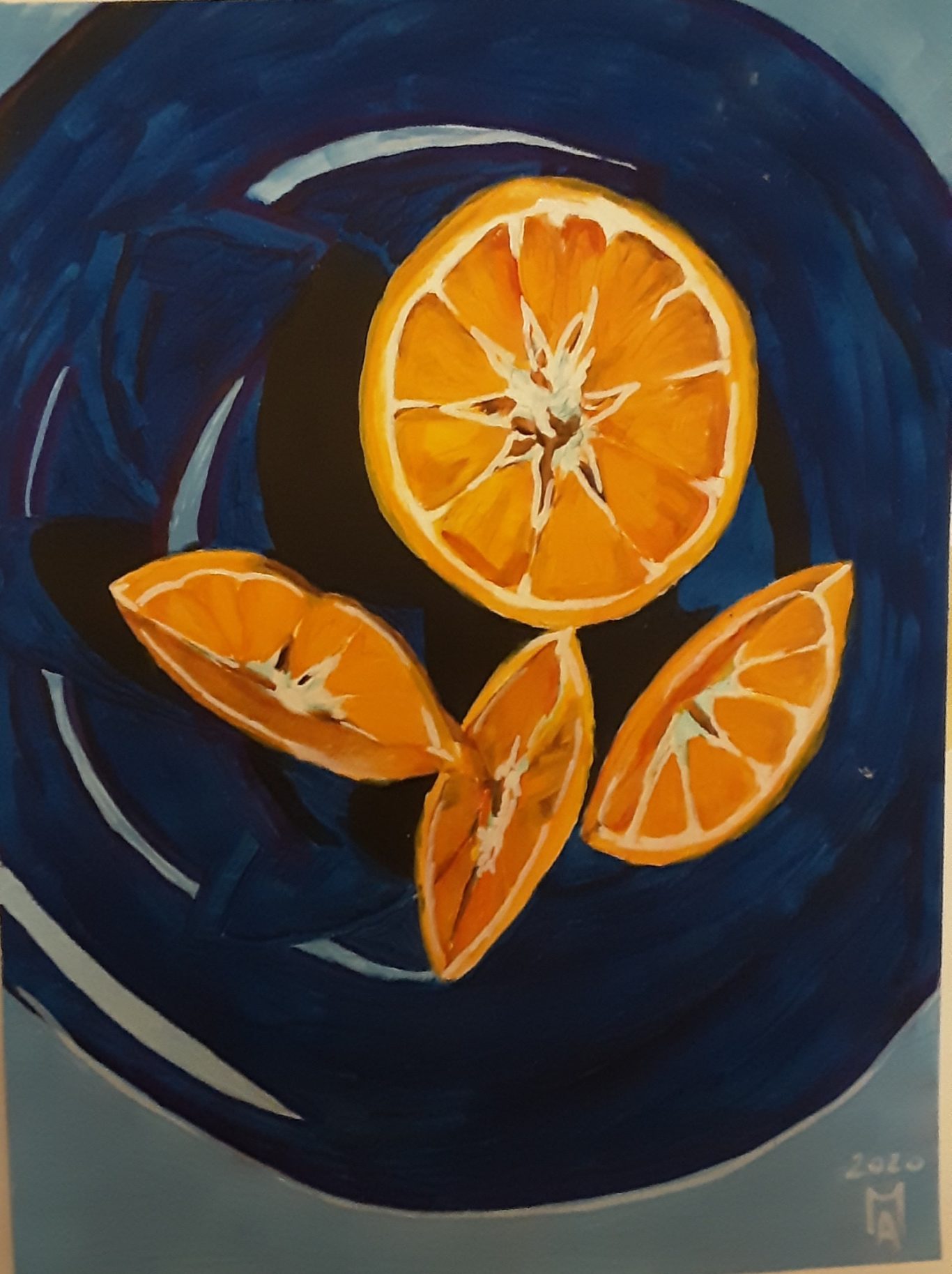 Schwarze teller mit düftende Orangen